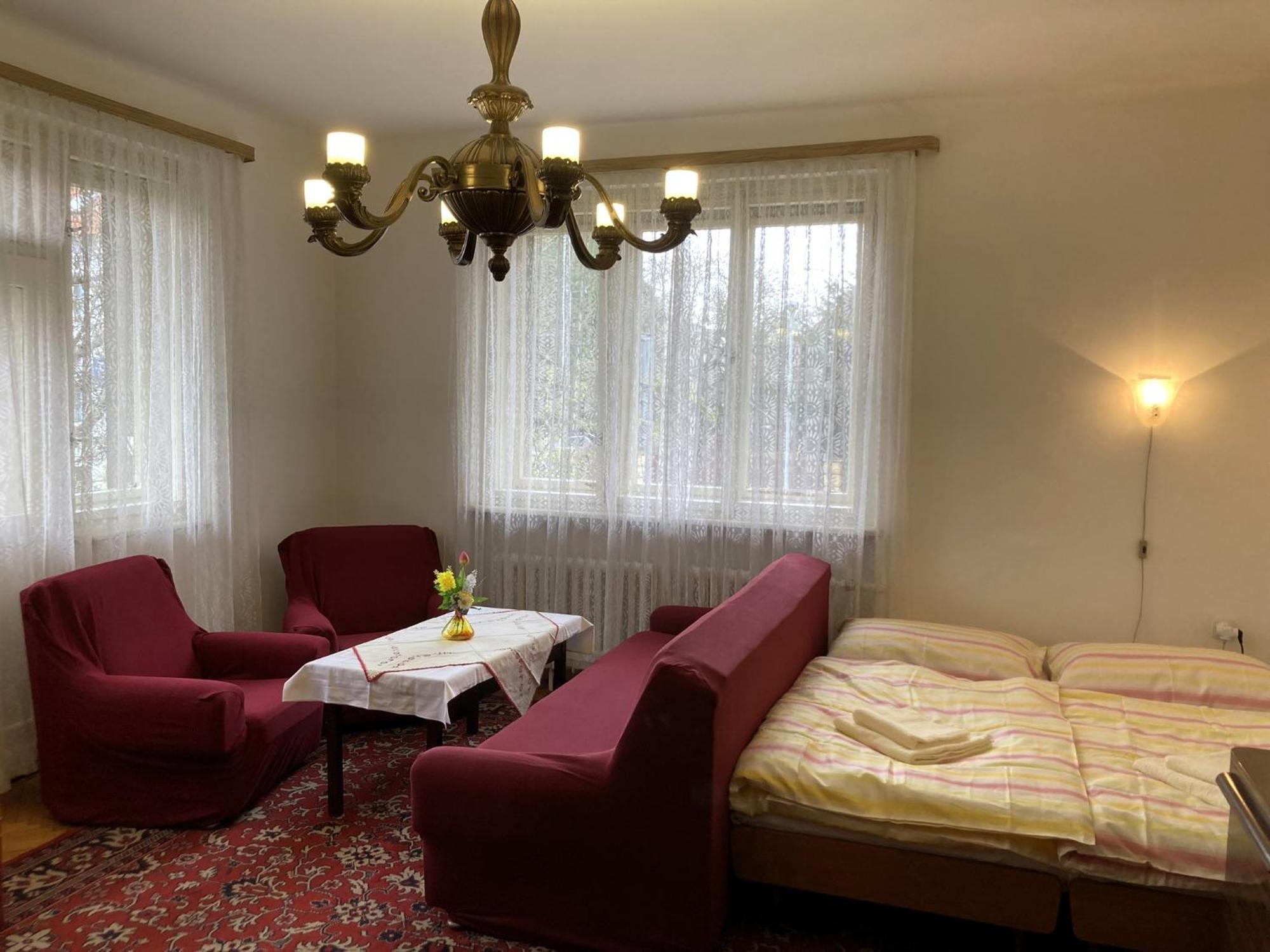 Podkrovní byt - Na Slovance Praga Exterior foto